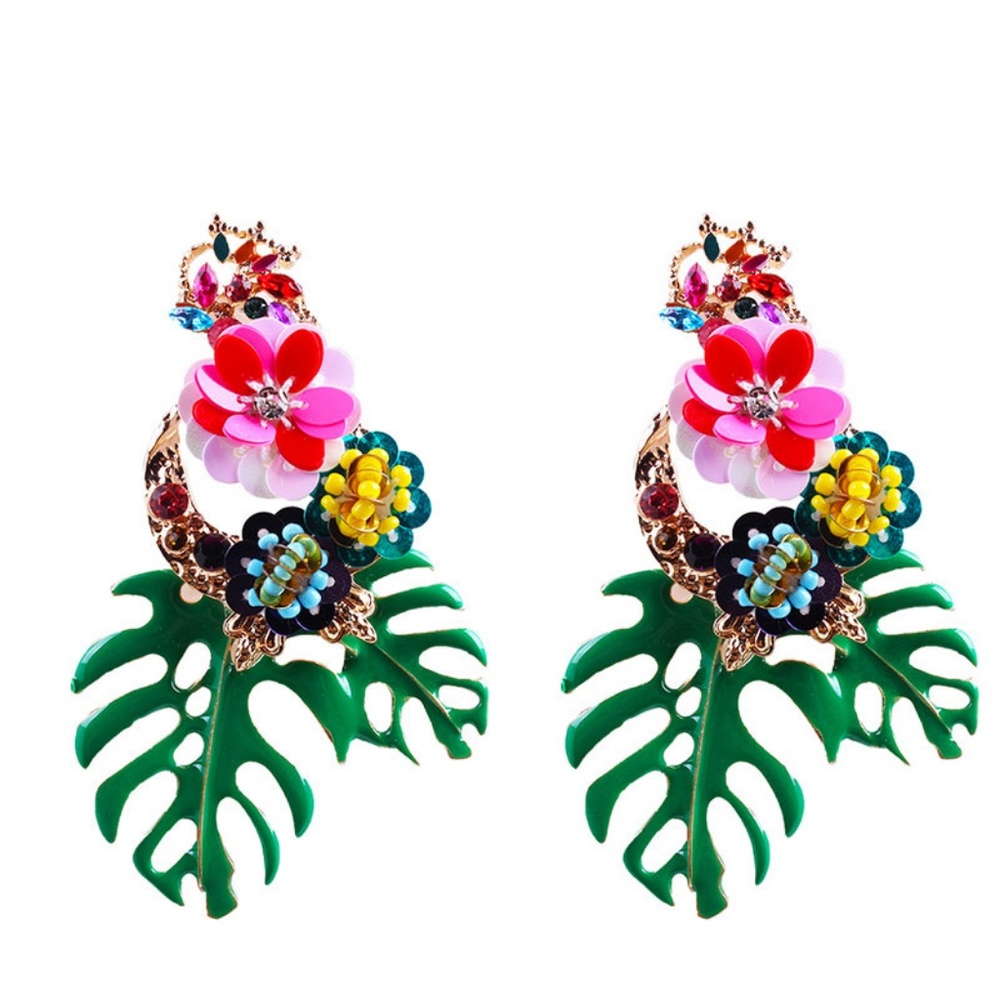 Flowers & Leaves Pierced Earrings - Picture 3 of 3